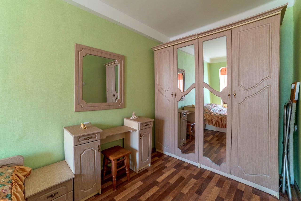 Apartments On Mykilska-Slobidka เคียฟ ภายนอก รูปภาพ